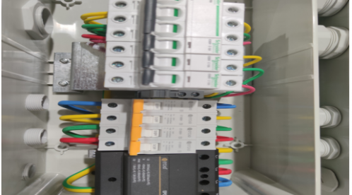 后備保護器和浪涌保護器區(qū)別在哪里？【易造防雷】