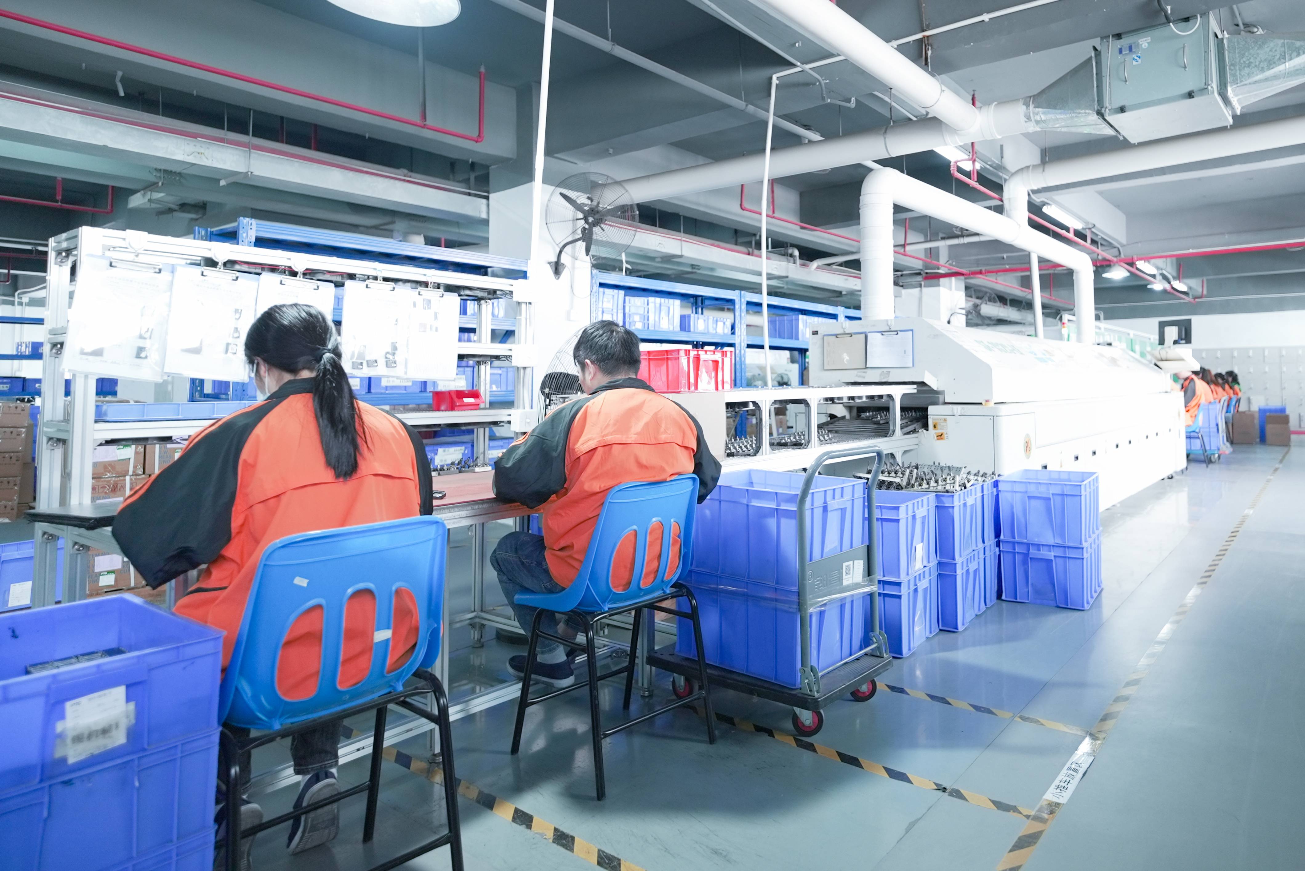 生產(chǎn)車(chē)間