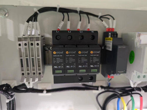 低壓電容柜浪涌保護(hù)器價(jià)格 低壓電容柜浪涌保護(hù)器價(jià)格